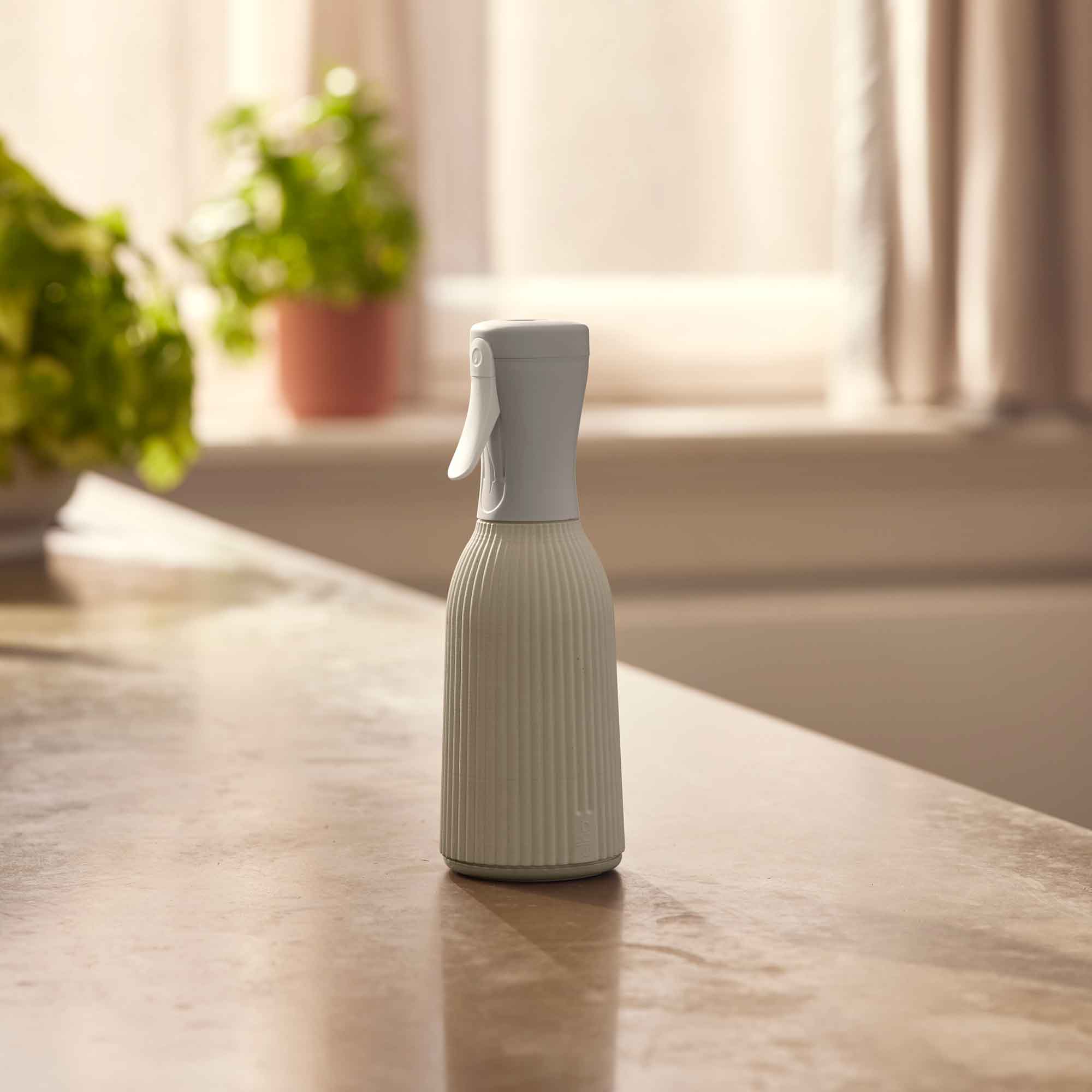 vibes fold plant mister 0.37 linen white
